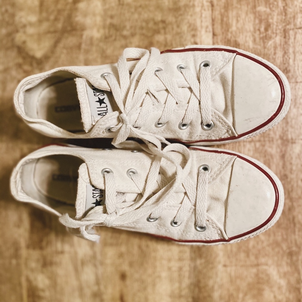 Girls’ Converse All Star, Good Condition, sz 2.5